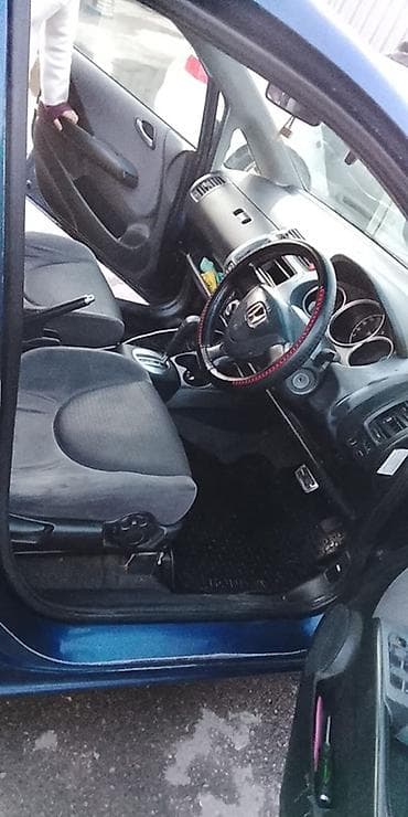 magi: Honda Fit: 2003 г., 1.3 л, Автомат, Бензин, Хэтчбэк — 5