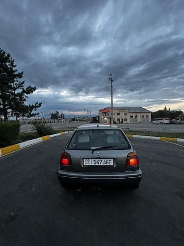 mondeo 3: Volkswagen Golf: 1997 г., 1.8 л, Механика, Бензин, Хэтчбэк — 4