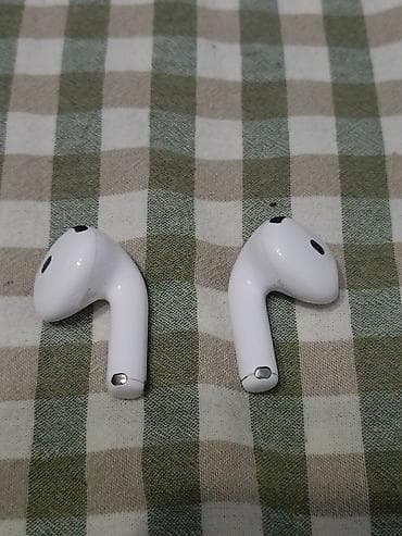 Наушники: Беспроводные вкладыши наушники, Apple, AirPods 4, Б/у — 9