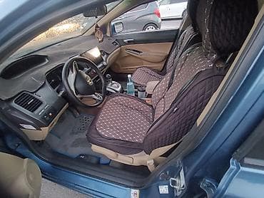 мерседес т 1: Honda Civic: 2008 г., 1.3 л, Вариатор, Гибрид, Седан — 5