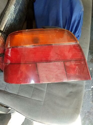 БМВ задний плафон 2500