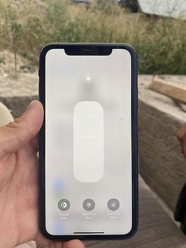 IPhone Xr, Б/у, 64 ГБ, Чехол, 100 % at lalafo.kg IPhone Xr, Б/у, 64 ГБ, Чехол, 100 %