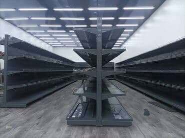 оборудование в бутик: Стеллаж, Витрины, стеллажи, полки торговые у металлические б/у, полка — 12