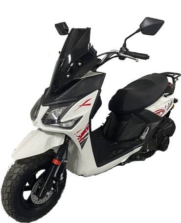 каска на мото: Скутер/мопед 50–125 см³ класса “спорт-сити” - Агрессивный дизайн — 1