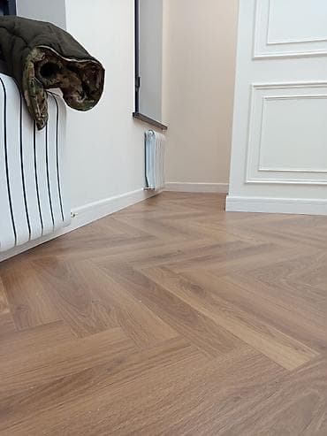 ремонт деревянного пола: Услуги по укладке напольных покрытий Что делаем: - Укладка ламината — 2