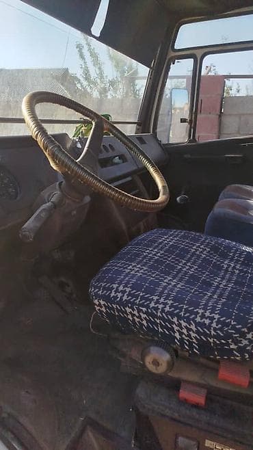 Mercedes-Benz : 1989 г., 4 л, Механика, Дизель, Бус