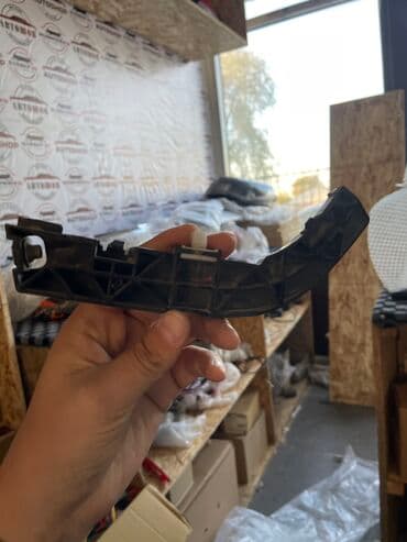 dodge challenger: Бампер Dodge, Б/у, Оригинал — 1