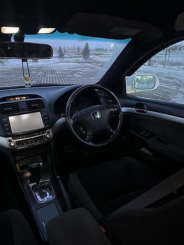 80 б4: Honda Inspire: 2004 г., 3 л, Автомат, Бензин, Седан — 10