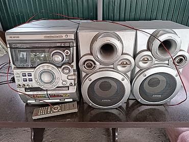 Музыкальный центр Samsung с акустикой и пультом - Формат