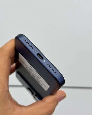 iphone 6 pro: IPhone 17 Pro Max, Б/у, 256 ГБ, Blue Titanium, Защитное стекло, Чехол, В рассрочку, 100 % — 5