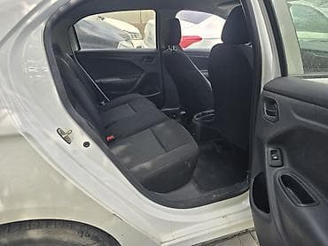 Citroen C-Elysee: 2018 г., 1.6 л, Механика, Бензин, Седан — 3