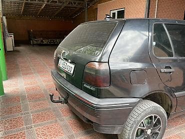 степ эреф 1: Volkswagen Golf: 1992 г., Кол менен иштөөчү, Бензин — 6