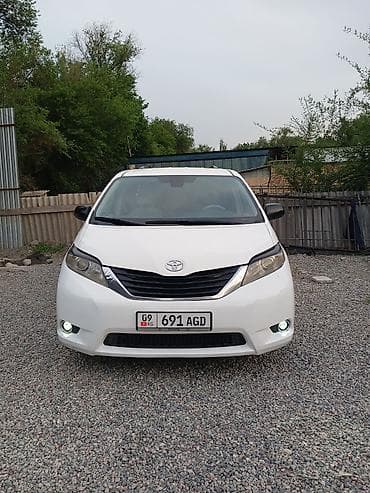 toyota korona: Toyota Sienna: 2010 г., 3.5 л, Автомат, Бензин, Минивэн — 8