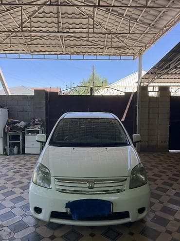 Транспорт: Toyota Raum: 2003 г., 1.5 л, Автомат, Бензин, Минивэн — 4