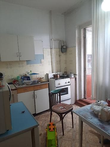 комнаты ыссык куль: 1 комната, 51 м², Аламедин-1 мкр 106 серия, 6 этаж, Требуется ремонт — 8