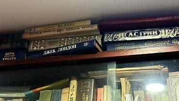 Спорт и отдых: Продаю книги 📕 По поводу цены пишите на вотцап 05.5.9. 32.0.5.3.1 — 2