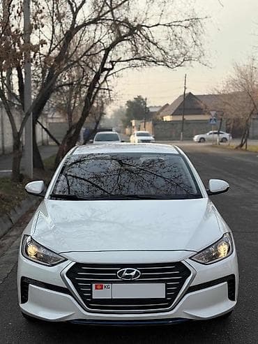 Hyundai Elantra: 2020 г., 1.6 л, Автомат, Гибрид, Седан