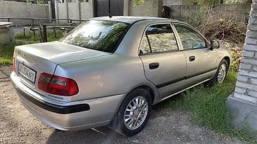 1 mz: Mitsubishi Carisma: 2001 г., 1.6 л, Механика, Газ, Седан — 3