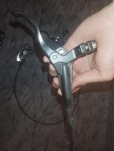 вело тормоза: Гидравлические тормоза для велосипеда (комплект перед/зад) Состав: - — 2