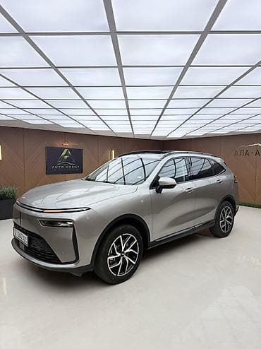 Voyah: Voyah : 2024 г., 1.5 л, Автомат, Гибрид, Кроссовер — 3