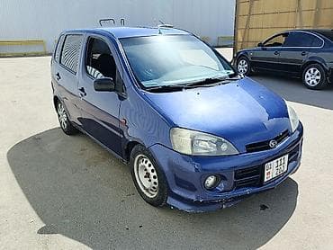 Продажа авто: Daihatsu YRV: 2003 г., 1.3 л, Механика, Бензин, Хэтчбэк — 2