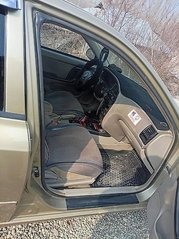 аванта хд: Hyundai Elantra: 2002 г., Бензин, Седан — 5