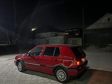 гольф уневерсал: Volkswagen Golf: 1995 г., Ручные, Бензин, Хэтчбэк — 2