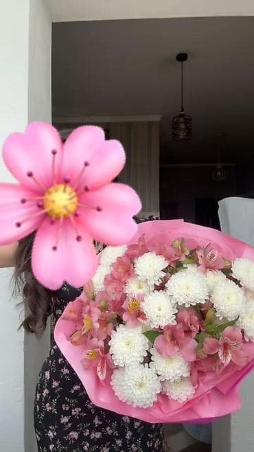flowers: Продаю цветы сегодня утром получили 09.05.2026
Цены договоримся — 3