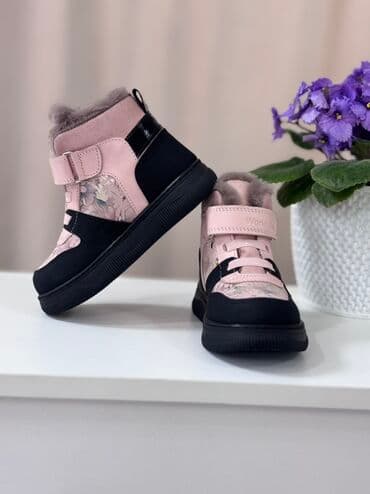 брендовый обувь: Детские зимние ботинки - Модели: черные полусапожки на молнии спереди — 3