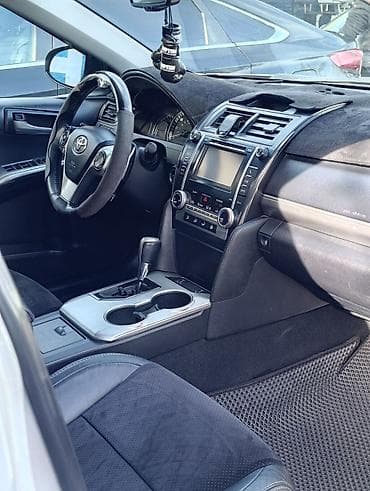 4 108: Toyota Camry: 2013 г., 2.4 л, Автомат, Бензин, Седан — 7