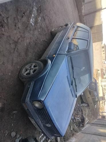mr 2: Volkswagen Golf: 1987 г., 1.6 л, Механика, Бензин, Хэтчбэк — 1