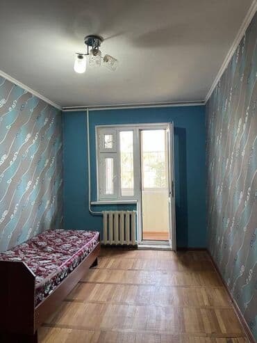 сдаю квартиру на долгий срок район филормония: 4 комнаты, 85 м², Индивидуалка, 4 этаж, Старый ремонт — 5