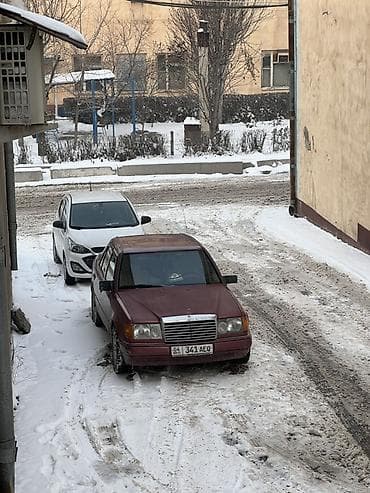 Продажа авто: Mercedes-Benz W124: 1989 г., 2.3 л, Механика, Газ, Седан — 3