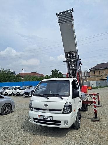 mobile stand: Автовышка, Kia, 2012 г., до 9 м — 8