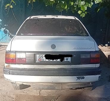 pasat: Volkswagen Passat: 1991 г., Механика, Бензин, Седан — 1