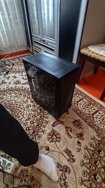 apple m4: Компьютер, ядер - 4, ОЗУ 16 ГБ, Игровой, Б/у, Intel Core i3, NVIDIA GeForce GTX 1660 Ti, SSD — 4