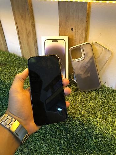 айфон с россии: IPhone 14 Pro, Б/у, 128 ГБ, Jet Black, Защитное стекло, Чехол, Коробка, 98 % — 2