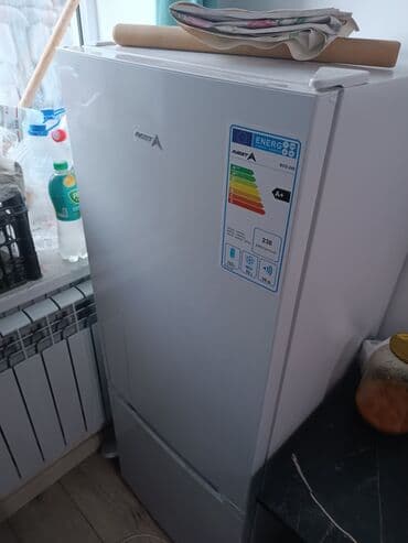 морозильные камеры продается: Холодильник Avest, Б/у, Двухкамерный — 2