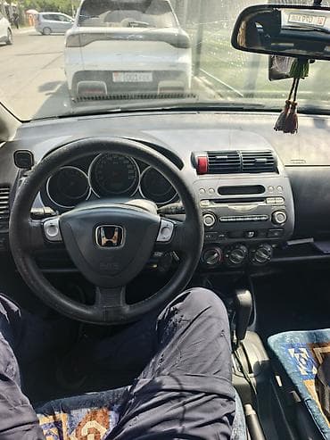 cl class: Honda Jazz: 2003 г., 1.3 л, Автомат, Бензин, Хэтчбэк — 2