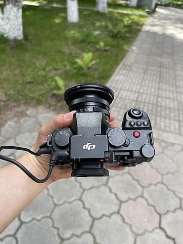 sigma 105: Panasonic Lumix s5iix + sigma 45mm f2.8 - Камера Panasonic Lumix — 1