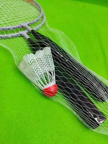 bay blade: Бадминтон игра десткая🏸 Комплектация товара: 2 ракетки, 1 воланчик✅ — 4