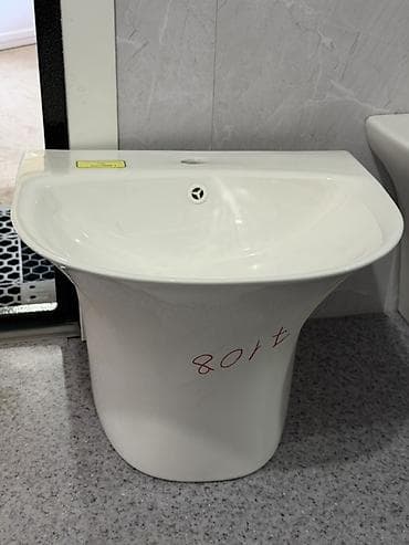 ракы: Ванна үчүн раковина, Өзгөчөлүктөрү: Жылтырак, Сүйрү формасы, Материалы: Керамика — 1