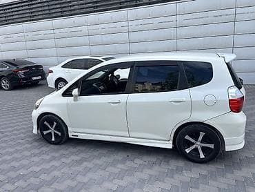 fit 2008: Honda Fit: 2003 г., 1.5 л, Вариатор, Бензин, Купе — 4