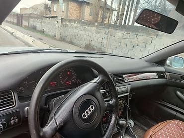 аудио касета: Audi A6: 1997 г., 2.4 л, Автомат, Бензин, Седан — 3