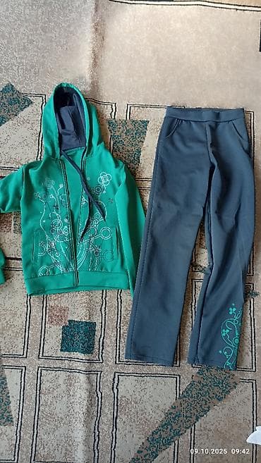 спортивные кастюмы: Комплект — 1