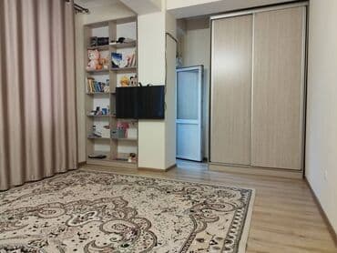 токтогула молодая гвардия: 2 комнаты, 70 м², Элитка, 3 этаж, Евроремонт — 2