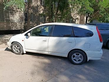 минивэны левый руль: Honda Stream: 2001 г., 2 л, Типтроник, Бензин, Универсал — 3