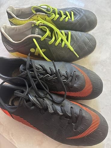 темпо бутсы: Футбольные бутсы, 2 пары. - Пара 1: черные с ярко‑салатовыми — 1