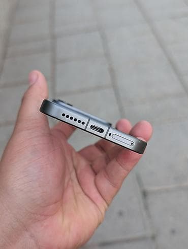 дрон самолет: Xiaomi, 17 Pro, Б/у, 256 ГБ, цвет - Серый, 2 SIM — 3