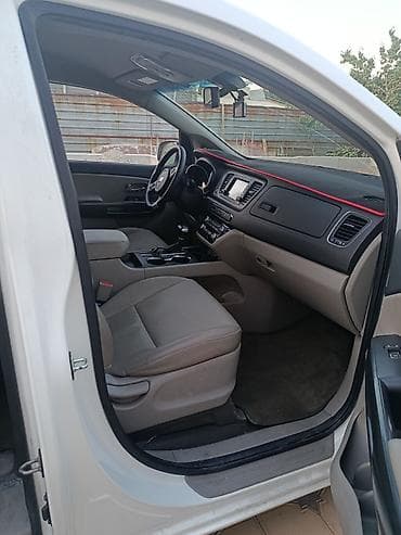пл: Kia Carnival: 2019 г., 2.2 л, Дизель, Минивэн — 4